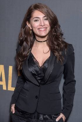 213646 2016-11-20 Paris, FRA, - Filmpremiere Allied (Vertraute Fremde) im UGC Normandie. Caterina Murino.  Copyright: xSergexArnalx xStarfacex STAR_213646_012