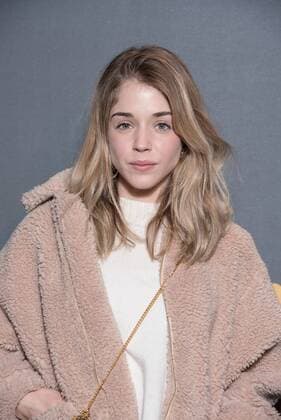 213646 2016-11-20 Paris, FRA, - Filmpremiere Allied (Vertraute Fremde) im UGC Normandie. Alice Isaaz.  Copyright: xSergexArnalx xStarfacex STAR_213646_019