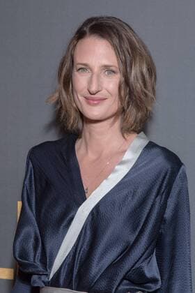 213646 2016-11-20 Paris, FRA, - Filmpremiere Allied (Vertraute Fremde) im UGC Normandie. Camille Cottin.  Copyright: xSergexArnalx xStarfacex STAR_213646_050