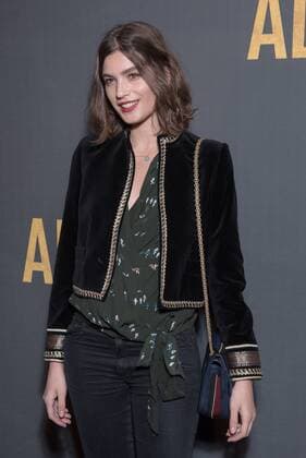 213646 2016-11-20 Paris, FRA, - Filmpremiere Allied (Vertraute Fremde) im UGC Normandie. Alma Jodorowsky.  Copyright: xSergexArnalx xStarfacex STAR_213646_073