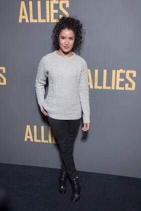 213646 2016-11-20 Paris, FRA, - Filmpremiere Allied (Vertraute Fremde) im UGC Normandie. Sabrina Ouazani.  Copyright: xSergexArnalx xStarfacex STAR_213646_095