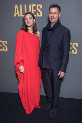 213646 2016-11-20 Paris, FRA, - Filmpremiere Allied (Vertraute Fremde) im UGC Normandie. Marion Cotillard und Brad Pitt.  Copyright: xSergexArnalx xStarfacex STAR_213646_137