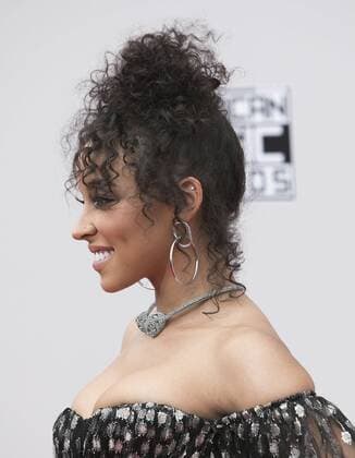 November 20, 2016 - Los Angeles, California, U.S - Tinashe on the Red Carpet of the 2016 American Music Awards held on Sunday, November 20, 2016 at the Microsoft Theatre in Los Angeles, California. Los Angeles U.S. - ZUMAp124 20161120_zaa_p124_265