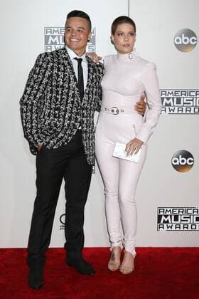 LOS ANGELES - NOV 20: Sevian Frangipane, Halsey at the 2016 American Music Awards at Microsoft Theater on November 20, 2016 in Los Angeles, CA  Copyright: xKathyxHutchinsx xIPAx