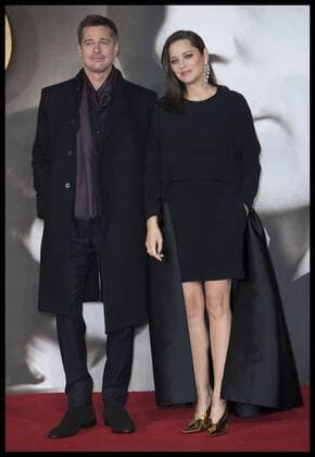 . 21 11 2016. London, United Kingdom. Brad Pitt and Marion Cotillard arriving at the Allied premiere in London.  xStephenxLockx xi-Imagesx IIM-13853-0039
