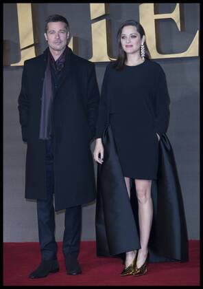 . 21 11 2016. London, United Kingdom. Brad Pitt and Marion Cotillard arriving at the Allied premiere in London.  xStephenxLockx xi-Imagesx IIM-13853-0042