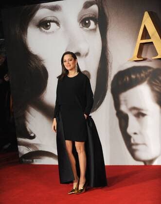 November 21, 2016 - London, England, United Kingdom - Marion Cotilard attends the UK Premiere of Allied at Odeon Leciester Square. London United Kingdom - ZUMAs147 20161121_zap_s147_045