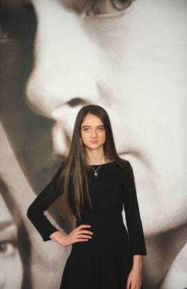 November 21, 2016 - London, England, United Kingdom - Raffey Cassidy attends the UK Premiere of Allied at Odeon Leciester Square. London United Kingdom - ZUMAs147 20161121_zap_s147_062