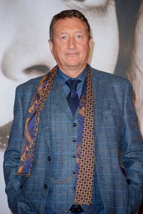 . 21 11 2016. London, United Kingdom. Steven Knight arrives at the Allied UK Film Premiere. Odeon, Leicester Square.  xChrisxJosephx xi-Imagesx IIM-13858-0006