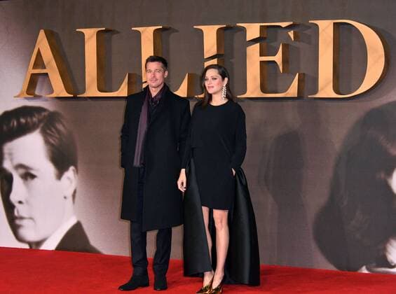 . 22 11 2016. London, United Kingdom. Allied UK film premiere. Brad Pitt, Marion Cotillard attend remiere of Allied, a drama about a French-Canadian spy who falls in love with a French agent in Casablanca, at Odeon Leicester Square, London.  xNilsxJorgensenx xi-Imagesx IIM-13859-0004