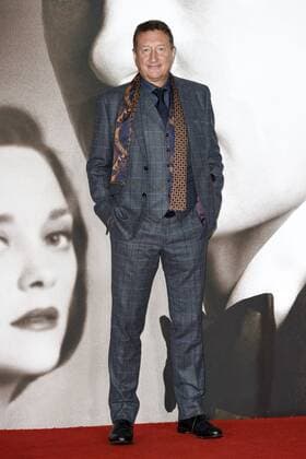 Steven Knight bei der Premiere des Kinofilms Allied: Vertraute Fremde im Odeon Leicester Square. London, 21.11.2016 Steven Knight  Foto:xS.xVasx xFuturexImage
