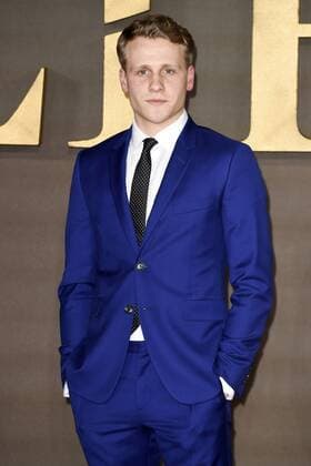 Josh Dylan bei der Premiere des Kinofilms Allied: Vertraute Fremde im Odeon Leicester Square. London, 21.11.2016 Josh Dylan  Foto:xS.xVasx xFuturexImage