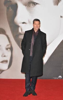 Allied UK film premiere London, UK. Brad Pitt at the Allied UK film premiere, Odeon Leicester Square cinema, Leicester Square, London, England, UK, on Monday 21 November 2016. LMK315-61301-221116 