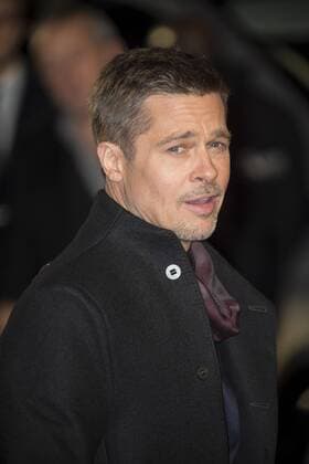 Allied UK film premiere London, UK. Brad Pitt at the Allied UK film premiere, Odeon Leicester Square cinema, Leicester Square, London, England, UK, on Monday 21 November 2016. LMK368-61302-221116 