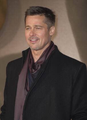 Allied UK film premiere London, UK. Brad Pitt at the Allied UK film premiere, Odeon Leicester Square cinema, Leicester Square, London, England, UK, on Monday 21 November 2016. LMK368-61302-221116 