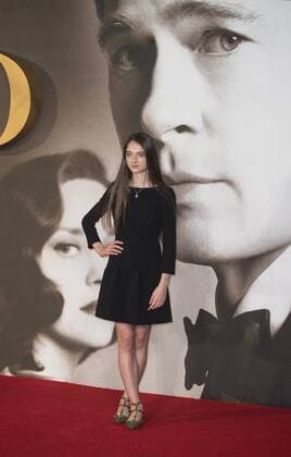 Allied UK film premiere London, UK. Raffey Cassidy at the Allied UK film premiere, Odeon Leicester Square cinema, Leicester Square, London, England, UK, on Monday 21 November 2016. LMK368-61302-221116 