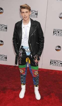 November 20, 2016 - Los Angeles, California, United States - November 20th 2016 - Los Angeles California USA - Actor AIDAN ALEXANDER at the 2016 American Music Awards held at the Microsoft Theater, Los Angeles CA Los Angeles United States - ZUMAf05_ 20161120_zaf_f05_106