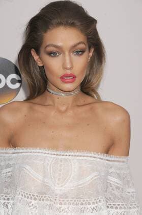 November 20, 2016 - Los Angeles, California, United States - November 20th 2016 - Los Angeles California USA - Model GIGI HADID at the 2016 American Music Awards held at the Microsoft Theater, Los Angeles CA Los Angeles United States - ZUMAf05_ 20161120_zaf_f05_118