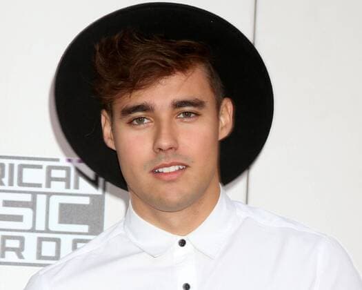 LOS ANGELES - NOV 20: Jorge Blanco at the 2016 American Music Awards at Microsoft Theater on November 20, 2016 in Los Angeles, CA  Copyright: xKathyxHutchinsx xIPAx