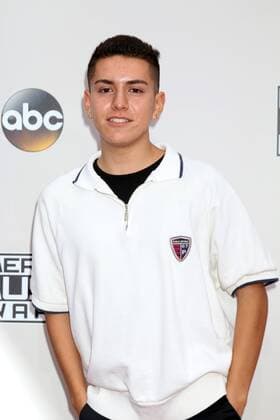 LOS ANGELES - NOV 20: Anthony Quintal at the 2016 American Music Awards at Microsoft Theater on November 20, 2016 in Los Angeles, CA  Copyright: xKathyxHutchinsx xIPAx