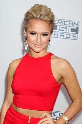 LOS ANGELES - NOV 20: Savvy Shields at the 2016 American Music Awards at Microsoft Theater on November 20, 2016 in Los Angeles, CA  Copyright: xKathyxHutchinsx xIPAx