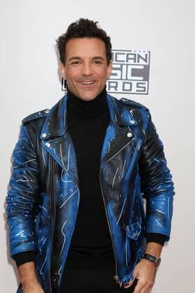 LOS ANGELES - NOV 20: George Kotsiopoulos at the 2016 American Music Awards at Microsoft Theater on November 20, 2016 in Los Angeles, CA  Copyright: xKathyxHutchinsx xIPAx