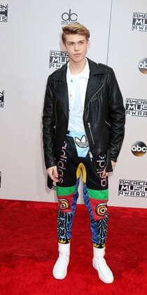 LOS ANGELES - NOV 20: Aidan Alexander at the 2016 American Music Awards at Microsoft Theater on November 20, 2016 in Los Angeles, CA  Copyright: xKathyxHutchinsx xIPAx