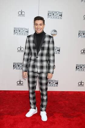 LOS ANGELES - NOV 20: Gabriel Conte at the 2016 American Music Awards at Microsoft Theater on November 20, 2016 in Los Angeles, CA  Copyright: xKathyxHutchinsx xIPAx
