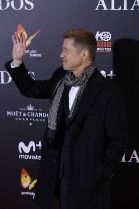 US actor Brad Pitt arrives at premiere of the film Allied in Callao s cinema in Madrid, Spain on 22 November 2016. Allied Premiere in Madrid !ACHTUNG: NUR REDAKTIONELLE NUTZUNG!  20161122-636154478231569596