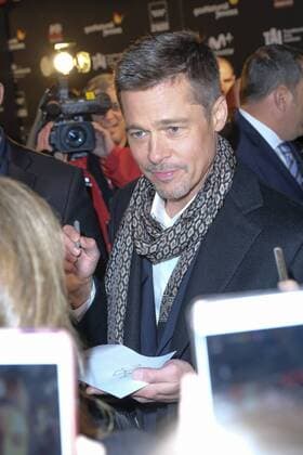 November 22, 2016 - Madrid, Spain - Brad Pitt attend the Premiere of Allied at cinema Callao of Madrid on November 22, 2016 in Madrid. Spain Madrid Spain  - ZUMAn230 20161122_zaa_n230_252