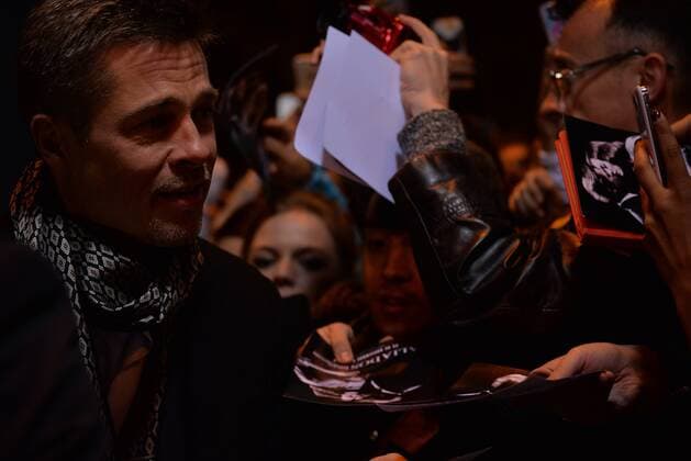 November 22, 2016 - Madrid, Spain - US actor Brad Pitt takes selfie to his fans as they arrive to attend the Spain premiere of the film Allied in Callao City Lights, central Madrid on November 22, 2016. Madrid Spain  - ZUMAn230 20161122_zaa_n230_279