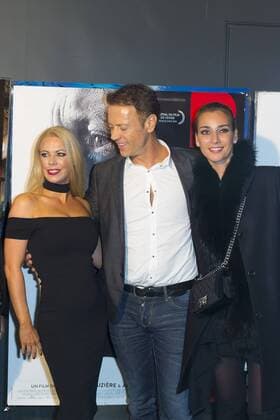 Kelly Stafford - Rocco Siffredi - Rosa Caracciolo CELEBRITES : Filmpremiere Premiere Rocco - Paris - 22 11 2016 StephenCaillet Panoramic 