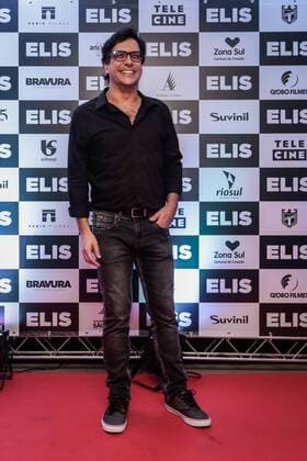 RIO DE JANEIRO, RJ - 22.11.2016: PRÉ ESTRIA DO FILME ELIS - Lúcio Mauro Filho, during the pre premiere of Elis Film, held in Rio Sul Shopping Kinoplex, in Rio de Janeiro, RJ. x1234036x  AndréxHorta
