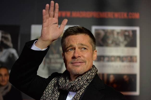 November 22, 2016 - Madrid, Spain - BRAD PITT waves to his fans as they arrive to attend the Spain premiere of the film Allied in Callao City Lights. Madrid Spain  - ZUMAn230 20161122_zaa_n230_272