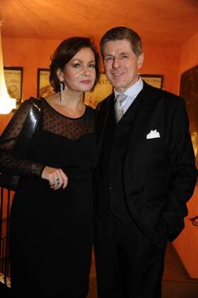 Horst Kummeth mit Ehefrau Eva Premiere Auf ein Neues Komödie im Bayerischen Hof München 23. November 2016