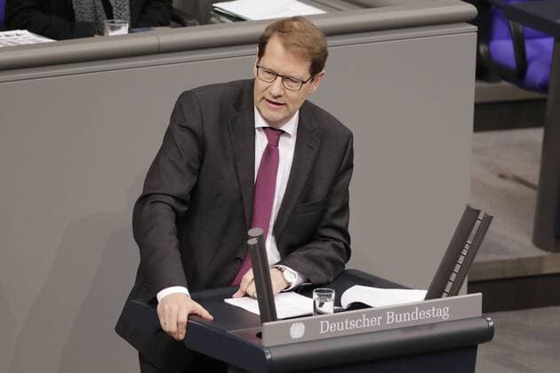 Berlin, 25.11.2016, Bundestag Plenum, Große Koalition verabschiedet Haushalt 2017, Gero Storjohann, CDU