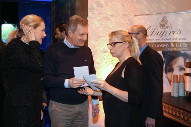 Hannover, VIP-Premiere, GOP, Wintervariete Orangerie Herrenhäuser Gärten, Die Show âÄžWETâÄœ, EX Bundespräsident Christian Wulff mit seiner Ehefrau Bettina,