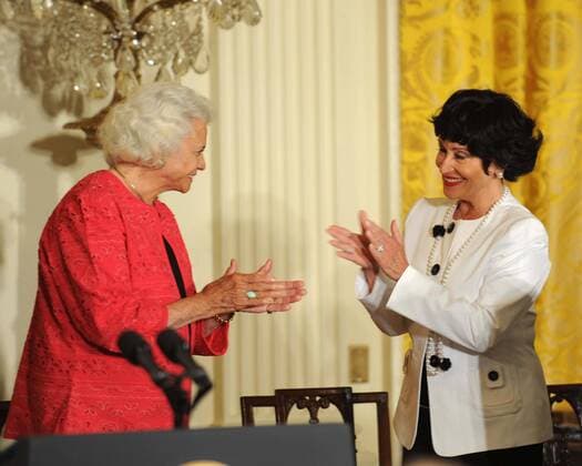 8 12 09 The White House Washington DC.President Obama award the Presidential Medal of Freedom toSandra Day O Connor and Chita Rivera who applaud each other. .This is the highest civilian honor our nation can bestow.. photo by : Christy Bowe - IPOL-Globe Photos, Inc..I13289CB - ZUMAbw2_ 20090812_zaf_bw2_042