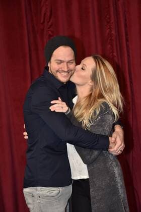 Ex-Bachelorette Anna Hofbauer und ihr Freund Marvin Albrecht posiert am 27.11.2016 in Köln bei der Premiere des Kino Film sing .