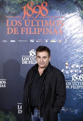 Spanish actor Eduard Fernandez poses during the presentation of the film Los Ultimos de Filipinas (last ones in Philippines) in Madrid, Spain, on 28 November 2016. The film will be shown on cinemas from 02 December 2016. PRESENTATION OF THE FILM LOS ULTIMOS DE FILIPINAS !ACHTUNG: NUR REDAKTIONELLE NUTZUNG!  20161128-636159375018759627