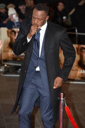 November 28, 2016 - London, London, UK - USAIN BOLT looks cold as he attend s the I Am Bolt world film premiere at the Odeon Leicester Square in London. London UK  - ZUMAl94_ 20161128_zaf_l94_082