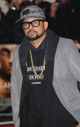 November 28, 2016 - London, England, United Kingdom - Sean Paul attends the World Premiere of I Am Bolt at Odeon Leciester Square. London United Kingdom - ZUMAs147 20161128_zap_s147_023
