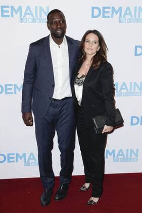 Omar Sy und seine Frau Helene - Vor Filmpremiere Premiere - Demain tout commence Plötzlich Papa - Grand Rex Paris - 28 11 2016 GwendolineLeGoff Panoramic 