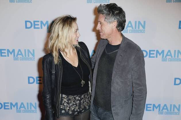 Helene de Fougerolles und Marc Simoncini - Vor Filmpremiere Premiere - Demain tout commence Plötzlich Papa - Grand Rex Paris - 28 11 2016 GwendolineLeGoff Panoramic 
