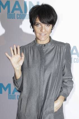 Florence Forestie - Vor Filmpremiere Premiere - Demain tout commence Plötzlich Papa - Grand Rex Paris - 28 11 2016 GwendolineLeGoff Panoramic 