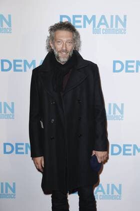 Vincent Cassel - Vor Filmpremiere Premiere - Demain tout commence Plötzlich Papa - Grand Rex Paris - 28 11 2016 GwendolineLeGoff Panoramic 