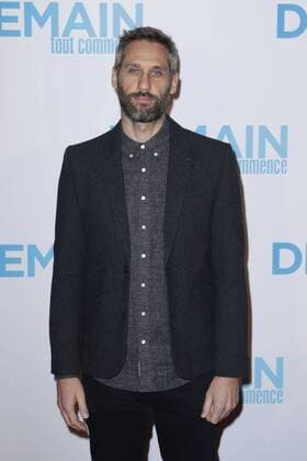 Rob Simonsen - Vor der Premiere Filmpremiere Demain tout commence Plötzlich Papa - Grand Rex Paris - 28 11 2016 GwendolineLeGoff Panoramic 