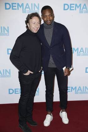 Stephane Bern und Ahmed Drame - Vor der Premiere Filmpremiere Demain tout commence Plötzlich Papa - Grand Rex Paris - 28 11 2016 GwendolineLeGoff Panoramic 