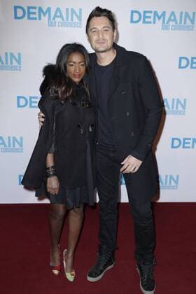 Hapsatou Sy und son compagnon Vincent Cerutti - Vor der Premiere Filmpremiere Demain tout commence Plötzlich Papa - Grand Rex Paris - 28 11 2016 GwendolineLeGoff Panoramic 