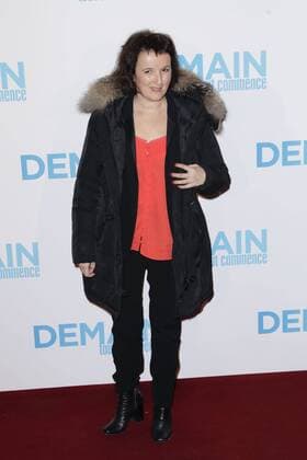 Anne Roumanoff - Vor der Premiere Filmpremiere Demain tout commence Plötzlich Papa - Grand Rex Paris - 28 11 2016 GwendolineLeGoff Panoramic 